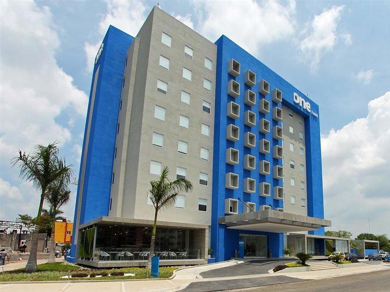 One Villahermosa 2000 Zewnętrze zdjęcie